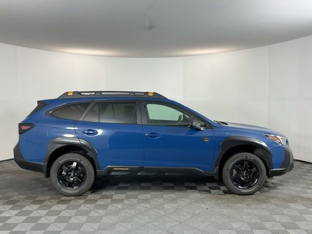 Used 2022 Subaru Outback Wilderness w/ Wilderness Package image 4