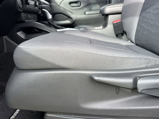 Used 2025 Nissan Frontier S w/ S Utility Package image 13