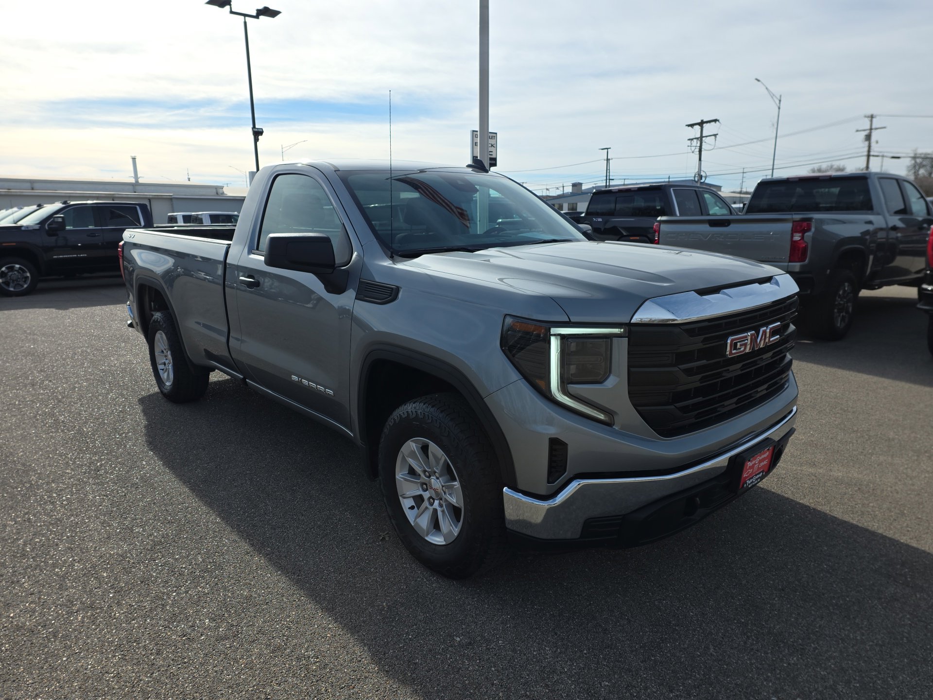 Certified 2025 GMC Sierra 1500 Pro w/ Pro Value Package image 2