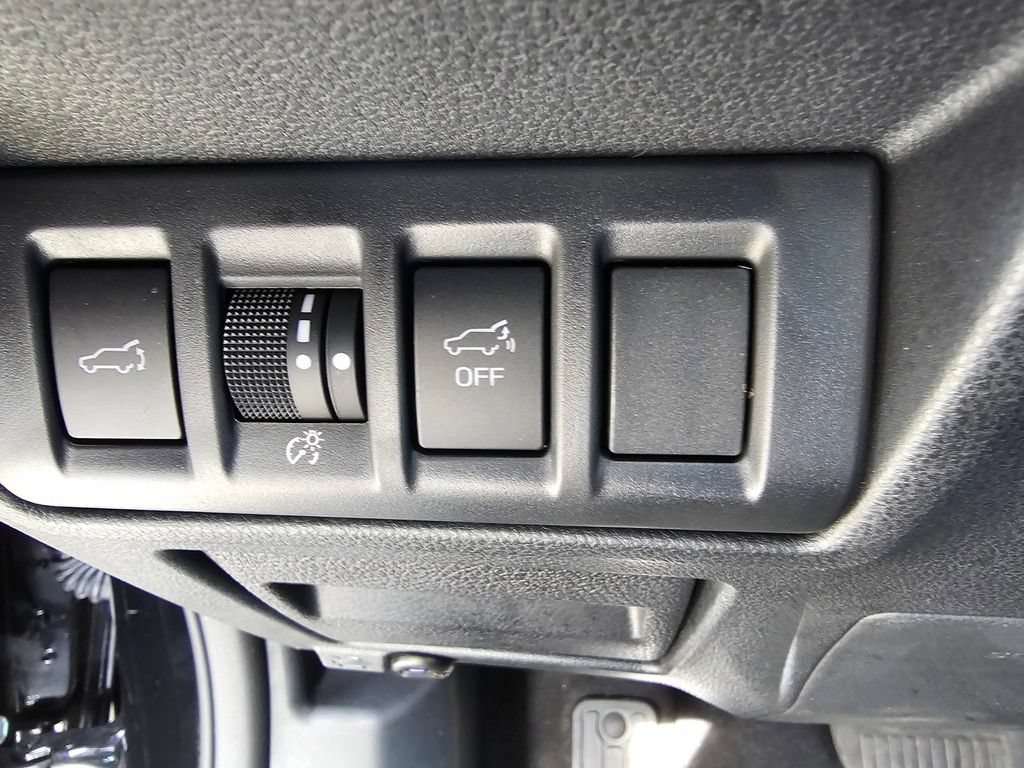 Used 2023 Subaru Outback Limited AWD/4WD image 24
