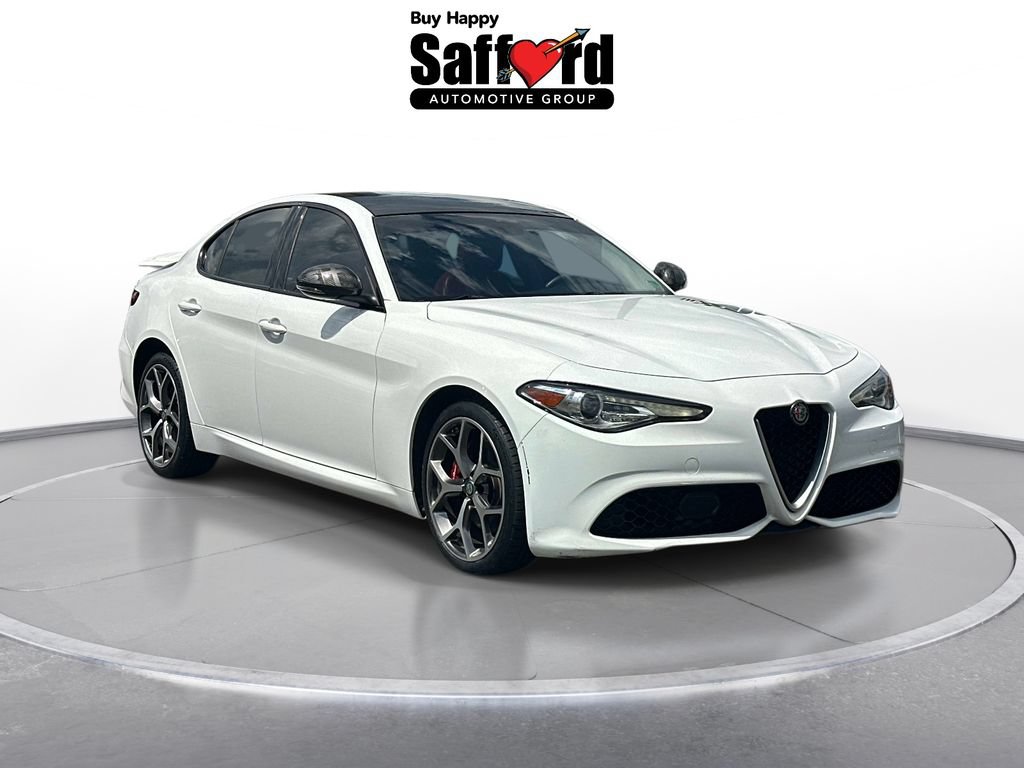 Used 2019 Alfa Romeo Giulia AWD w/ Quick Order Package 22J Sport image 10