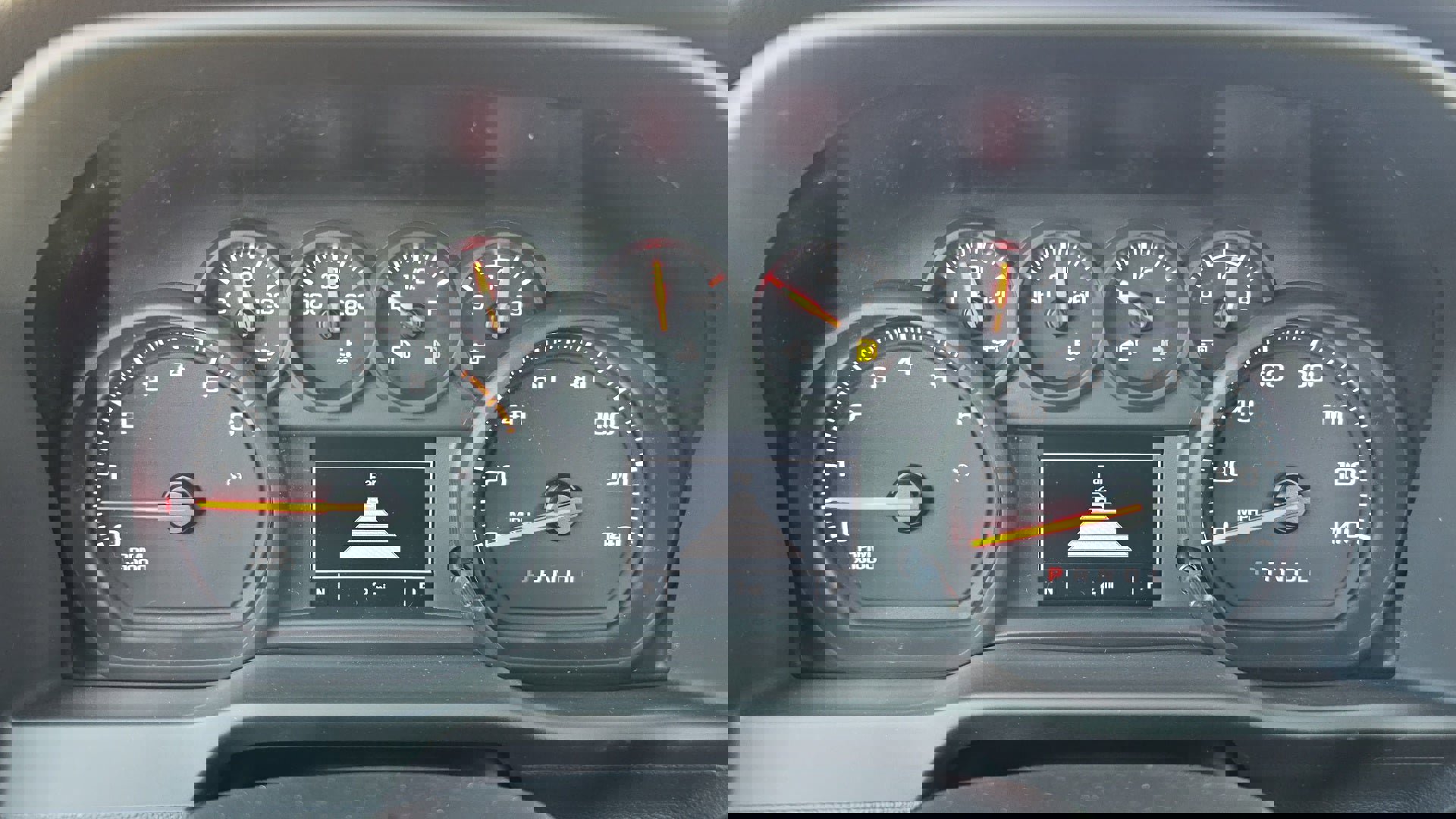 New 2025 GMC Sierra 2500 Pro w/ 1SA Pro Safety Plus Package image 33