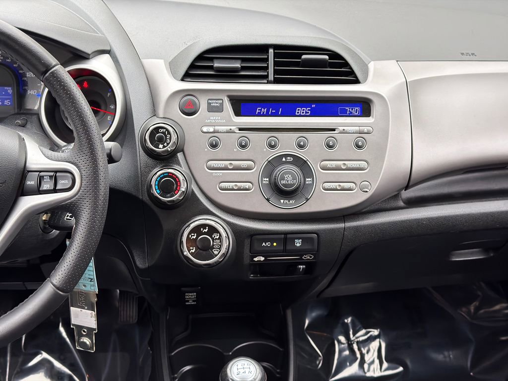 Used 2010 Honda Fit Sport image 17