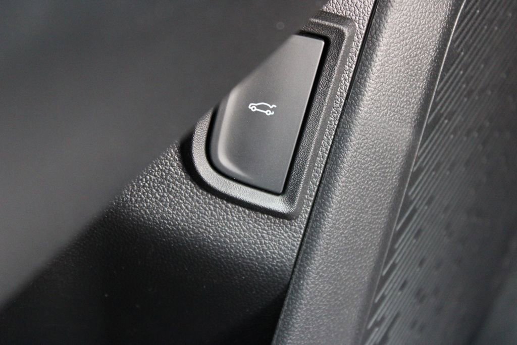 New 2026 Chevrolet Equinox LT image 41