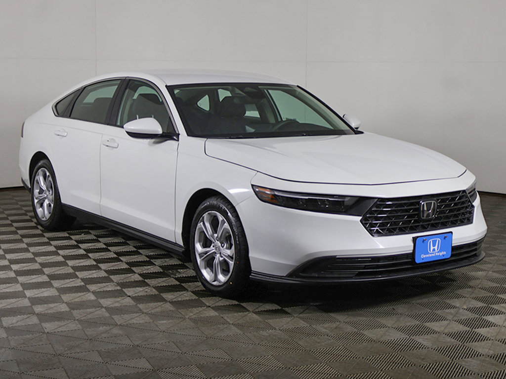 Used 2025 Honda Accord LX image 2