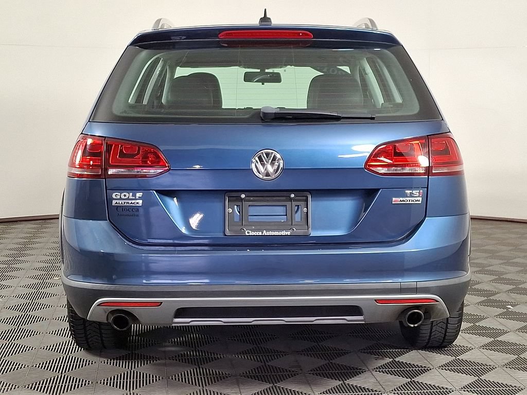 Used 2017 Volkswagen Golf Alltrack S AWD/4WD image 8