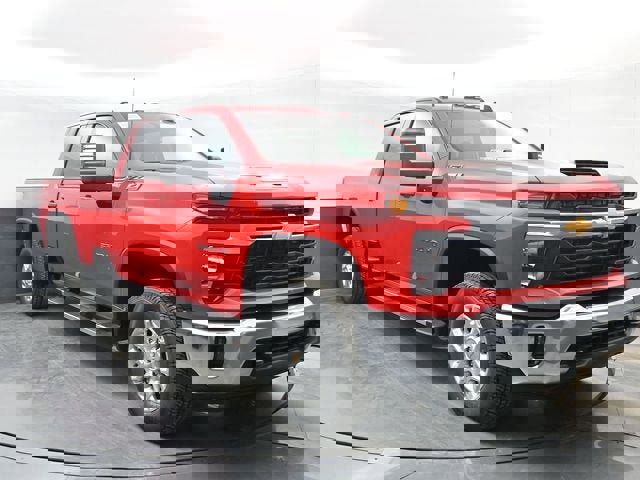New 2026 Chevrolet Silverado 3500 LT AWD/4WD image 2