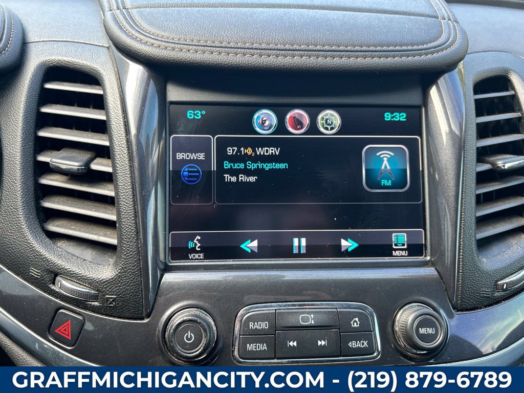 Used 2014 Chevrolet Impala LT FWD image 22