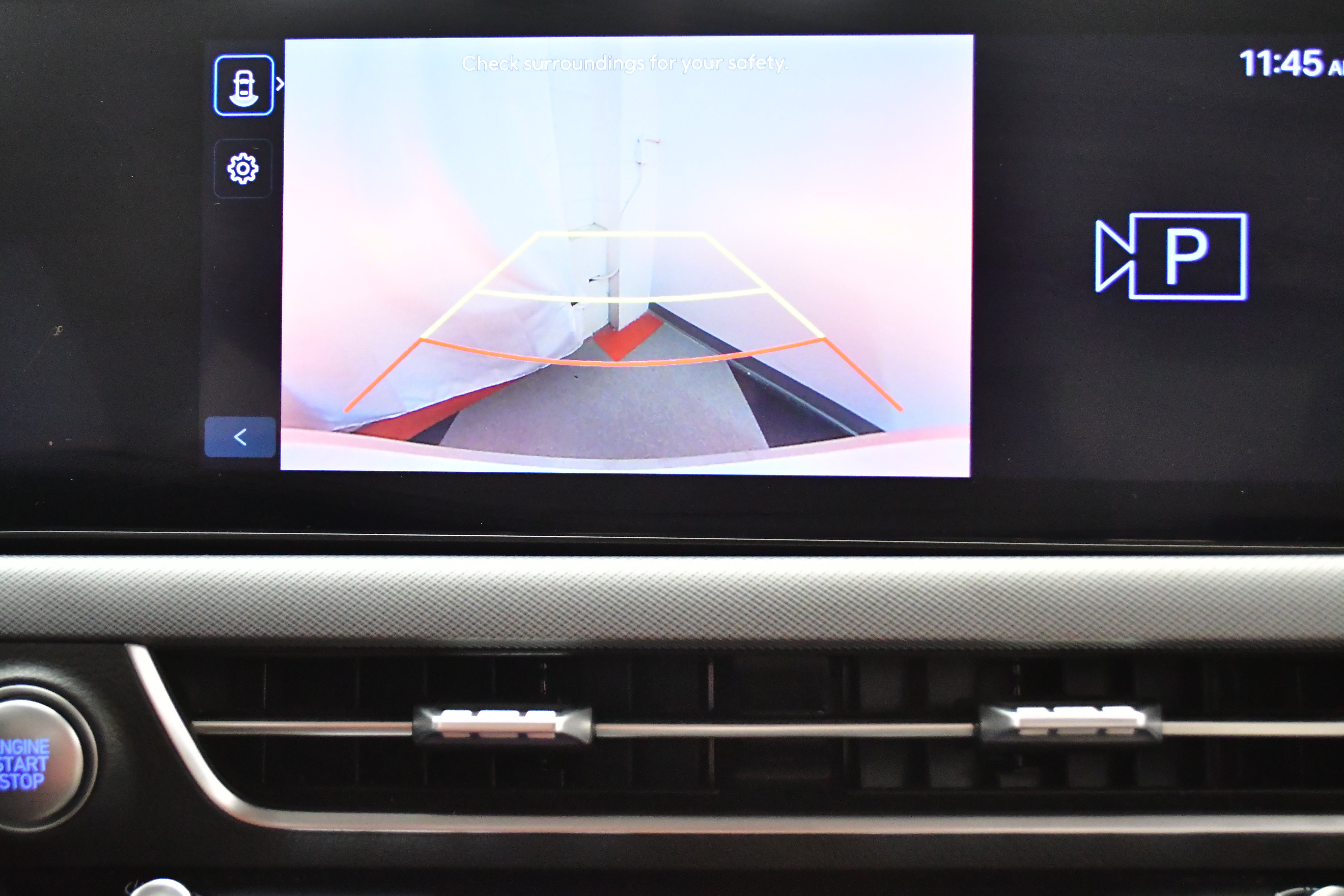 Used 2025 Hyundai Sonata SEL FWD image 23