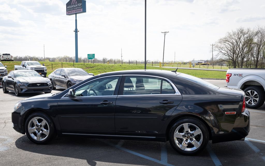 Used 2010 Chevrolet Malibu LT w/ Power Convenience Package image 5