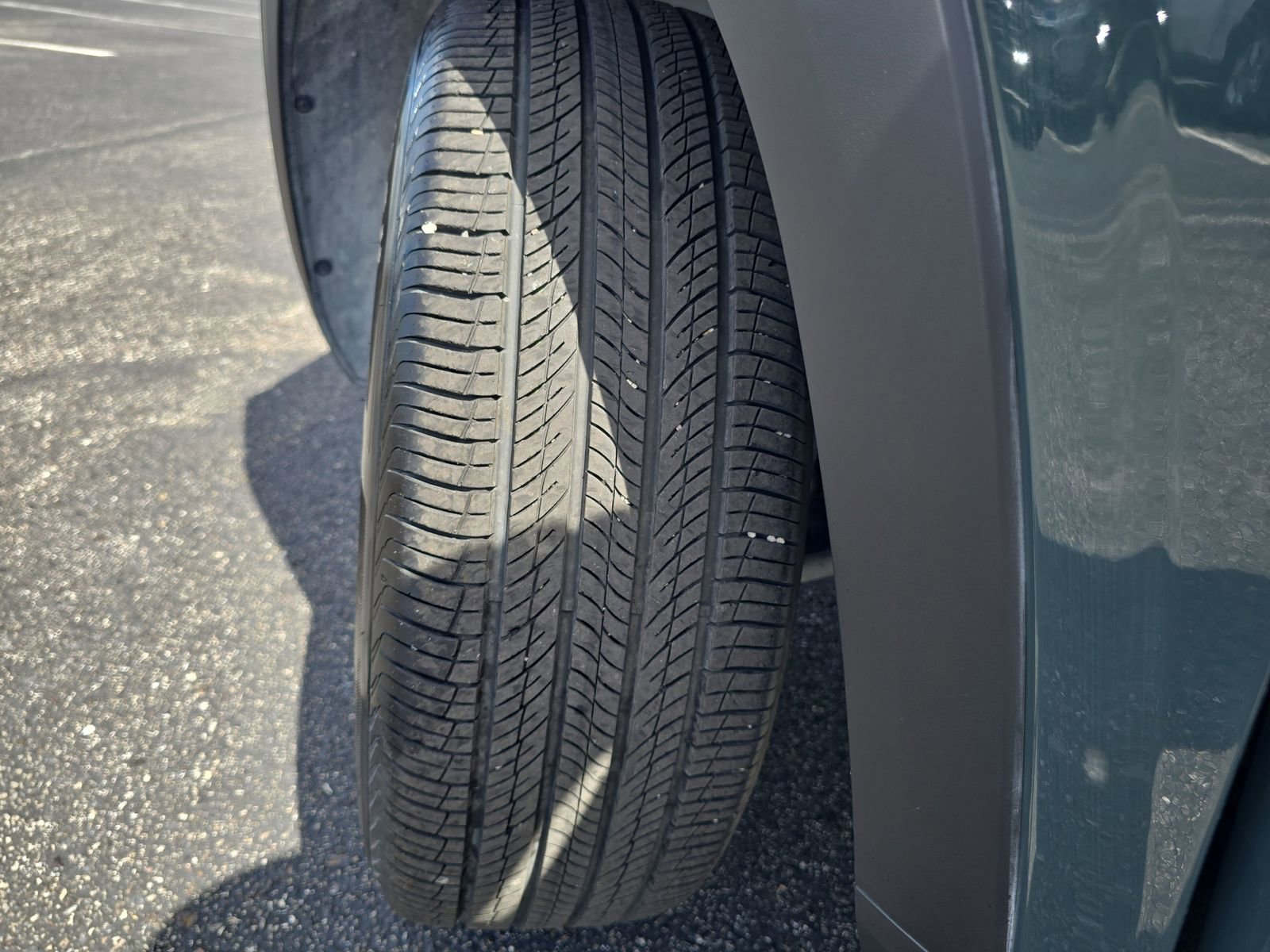 Used 2025 Chevrolet Trax LT w/ Driver Confidence Package image 28