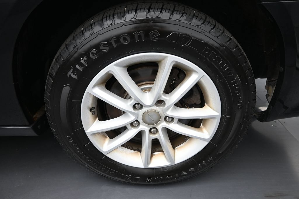 Used 2016 Dodge Grand Caravan SXT FWD image 26