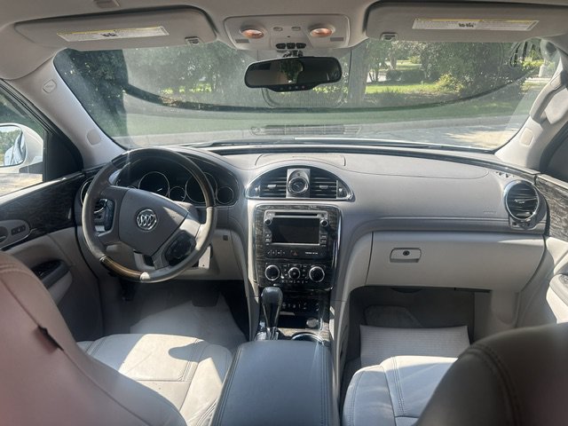 Used 2014 Buick Enclave Leather FWD image 12