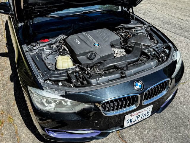 Used 2013 BMW 335i xDrive Sedan AWD/4WD image 11
