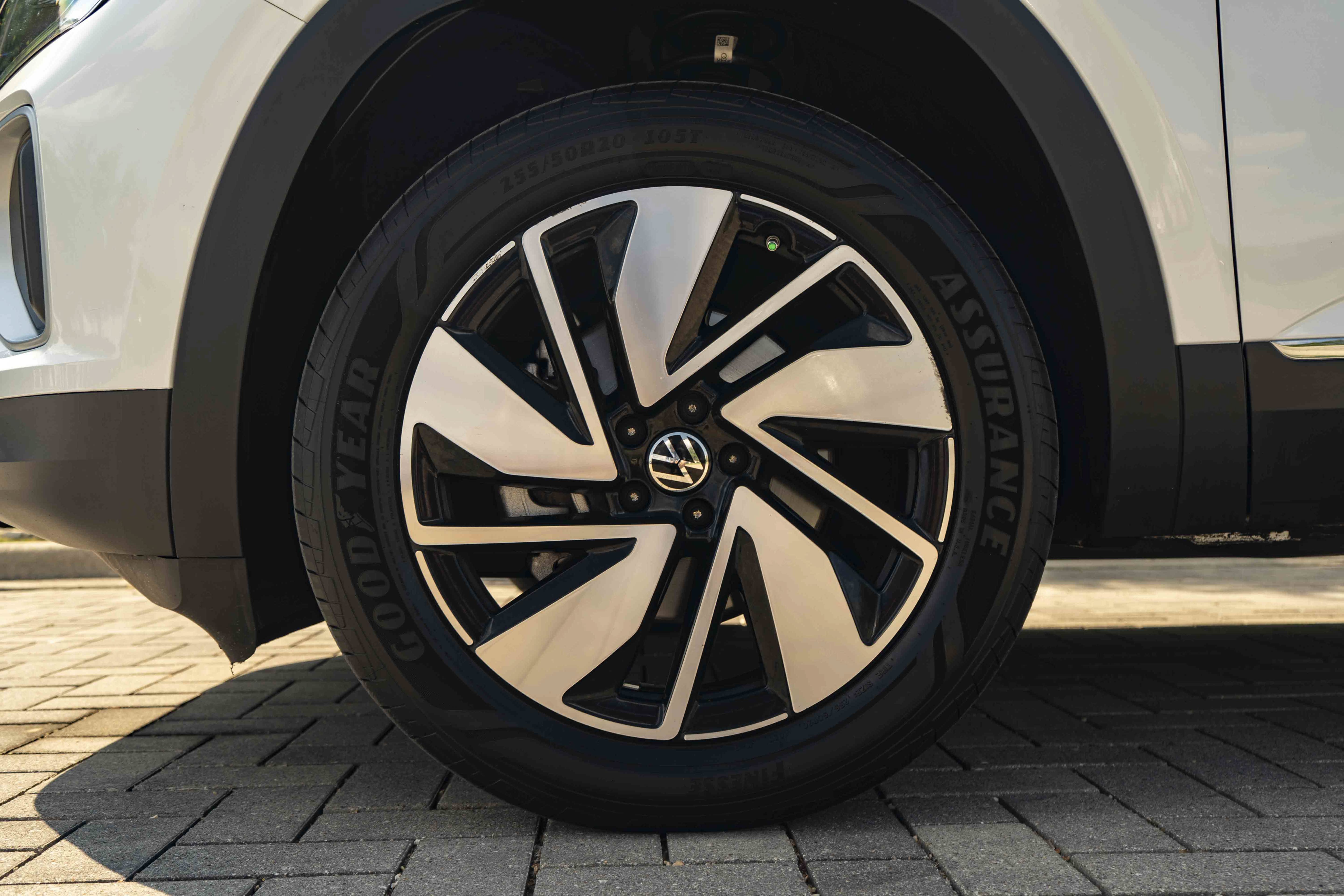 Certified 2024 Volkswagen Atlas SEL AWD/4WD image 13