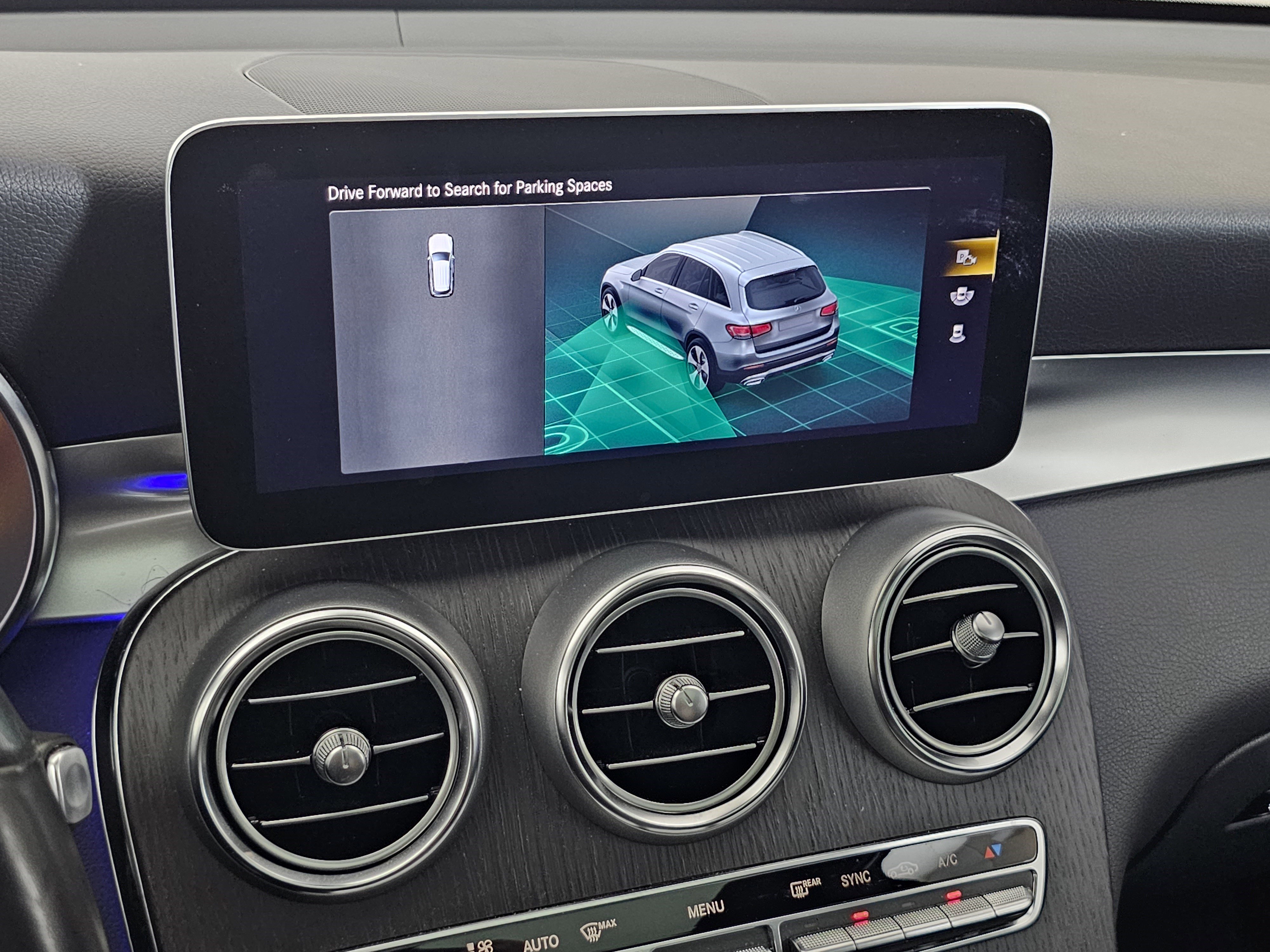 Certified 2022 Mercedes-Benz GLC 300 4MATIC image 28