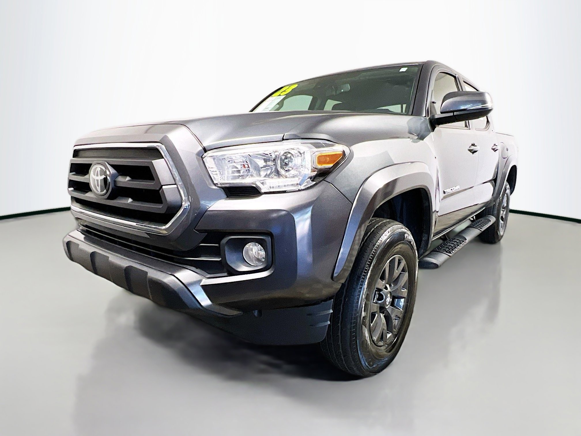 Used 2023 Toyota Tacoma SR5 w/ Technology Package image 10