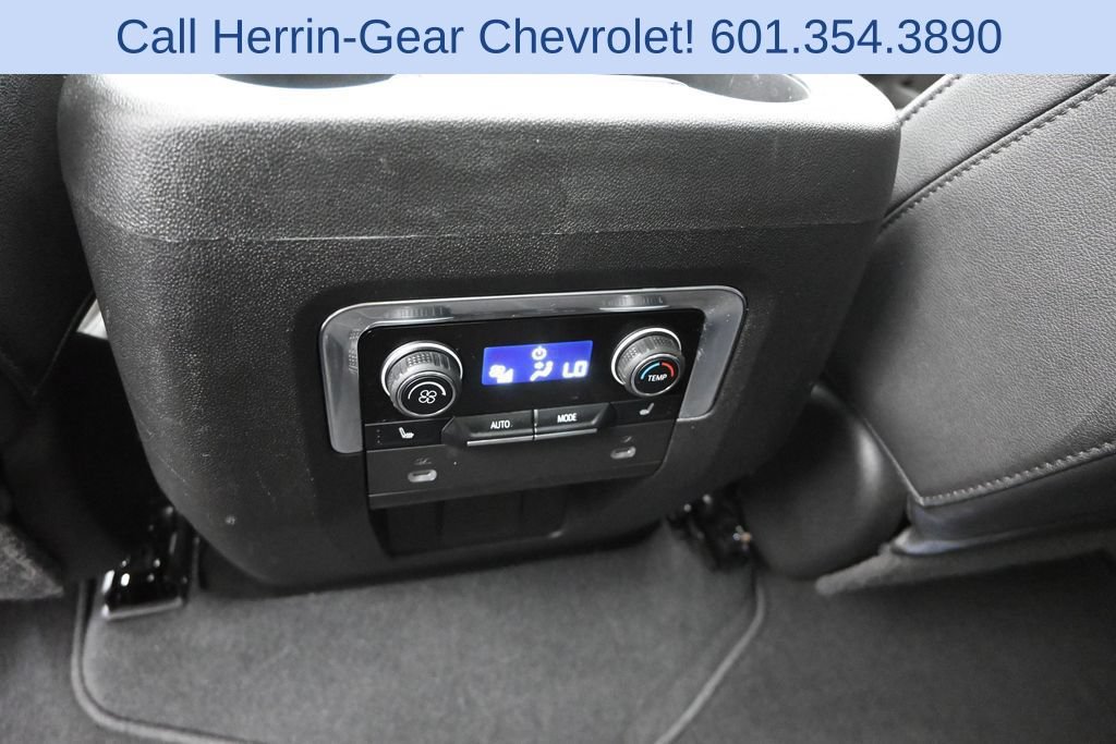 Used 2022 Chevrolet Tahoe Z71 w/ Off-Road Capability Package AWD/4WD image 18