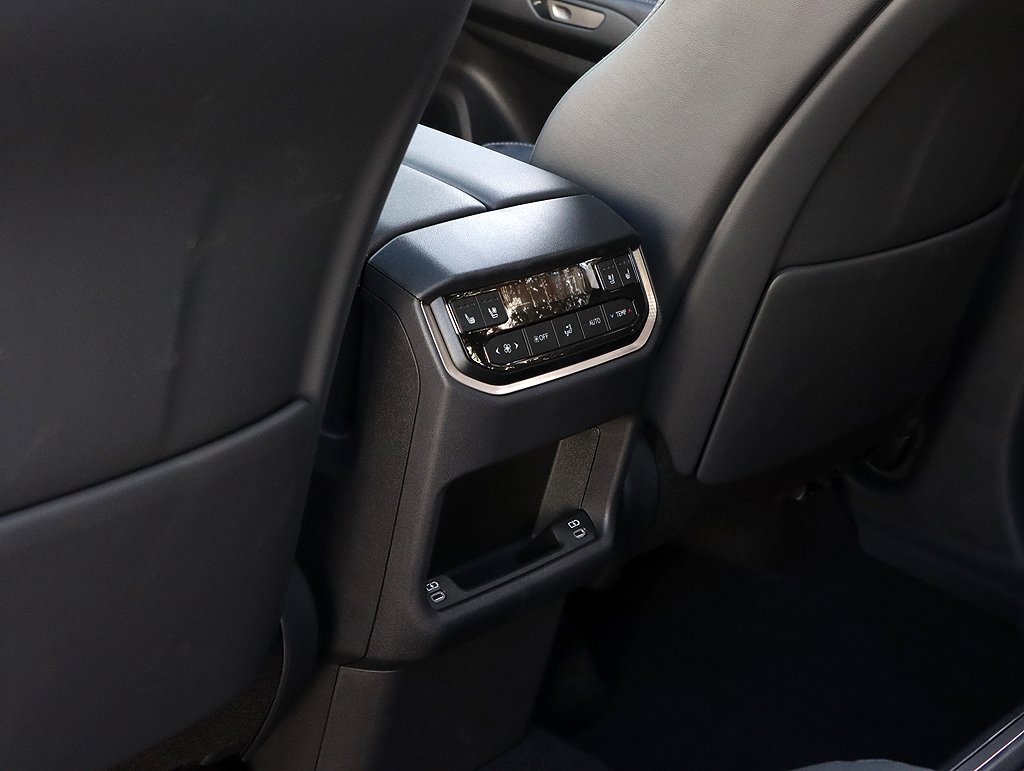 Used 2025 Lexus TX 350 AWD image 10