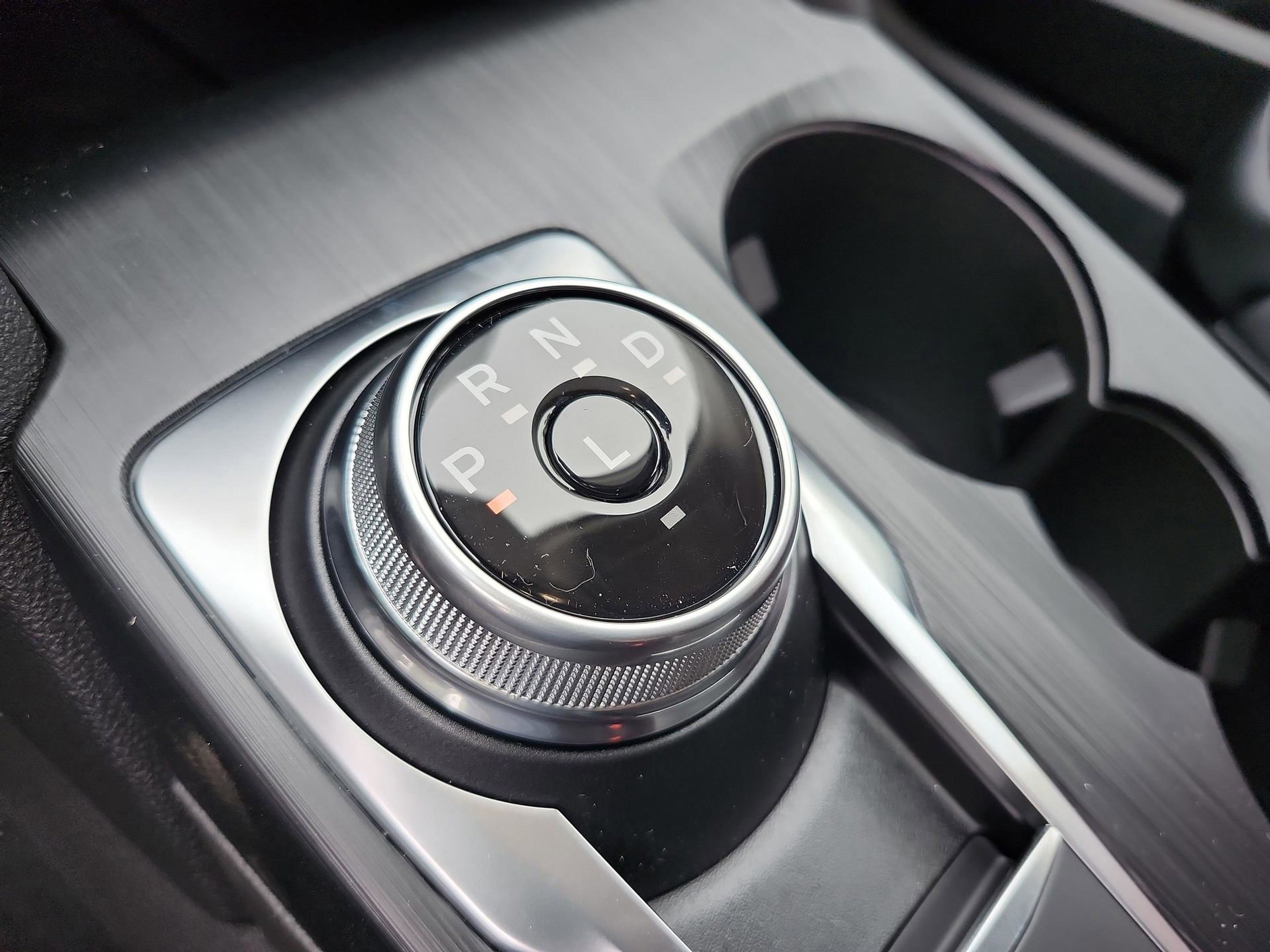 New 2025 Ford Escape SE image 14