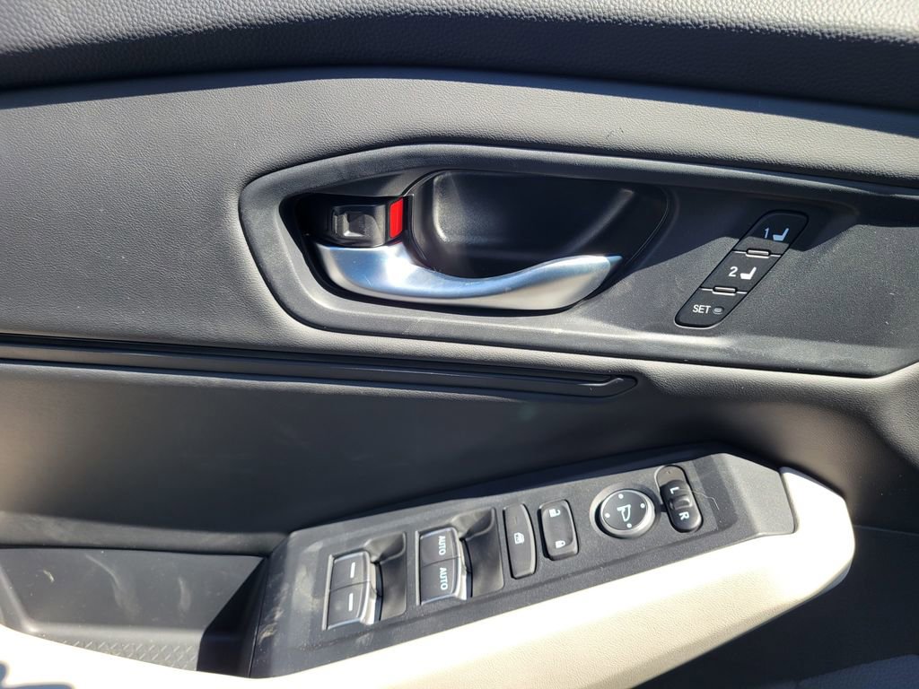 New 2026 Honda Accord EX-L image 15