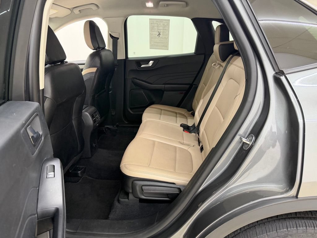 Used 2022 Ford Escape SEL AWD/4WD image 15