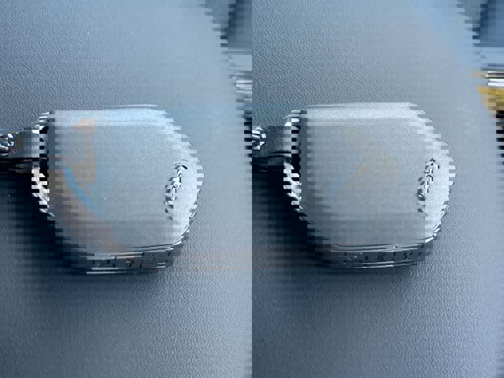 Certified 2025 Kia K5 GT-Line image 28