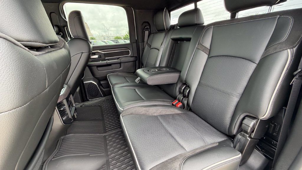 New 2026 RAM 3500 Laramie w/ Night Edition AWD/4WD image 18