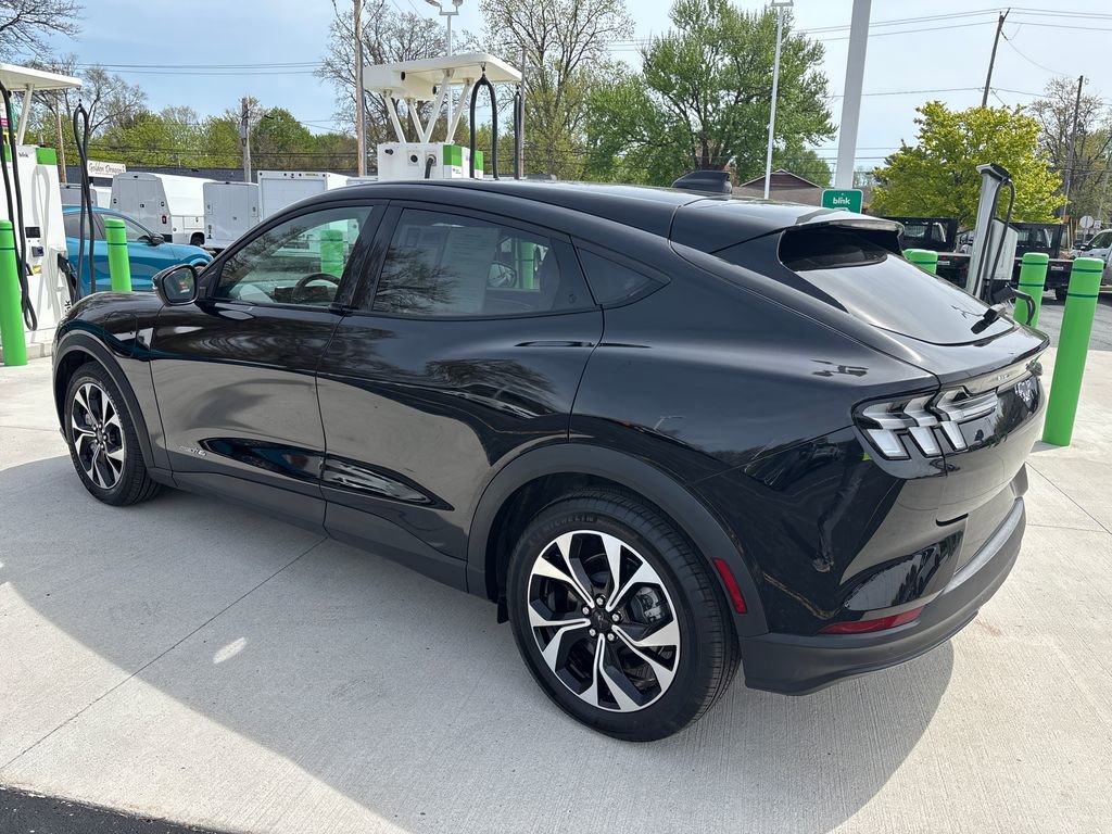 Used 2025 Ford Mustang Mach-E Select w/ Comfort Package Lite AWD/4WD image 9