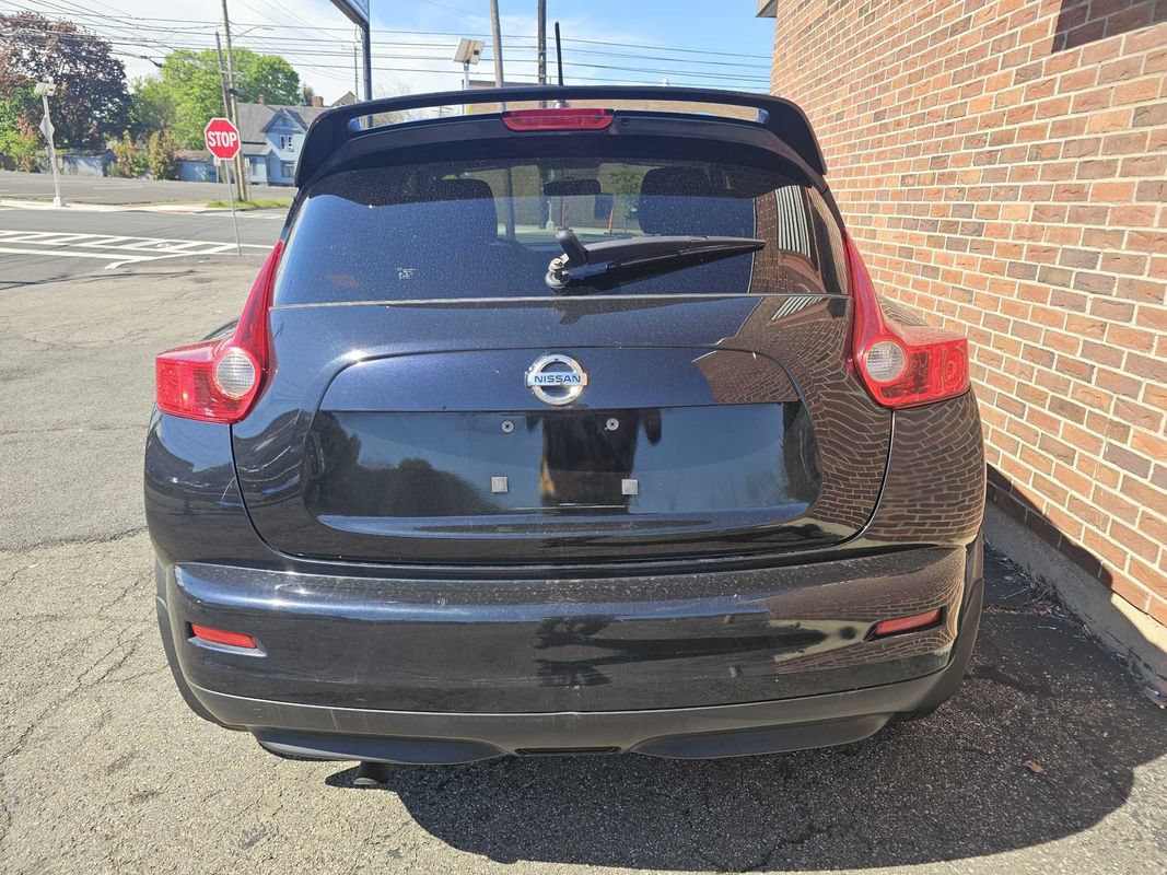 Used 2014 Nissan Juke SV AWD/4WD image 4