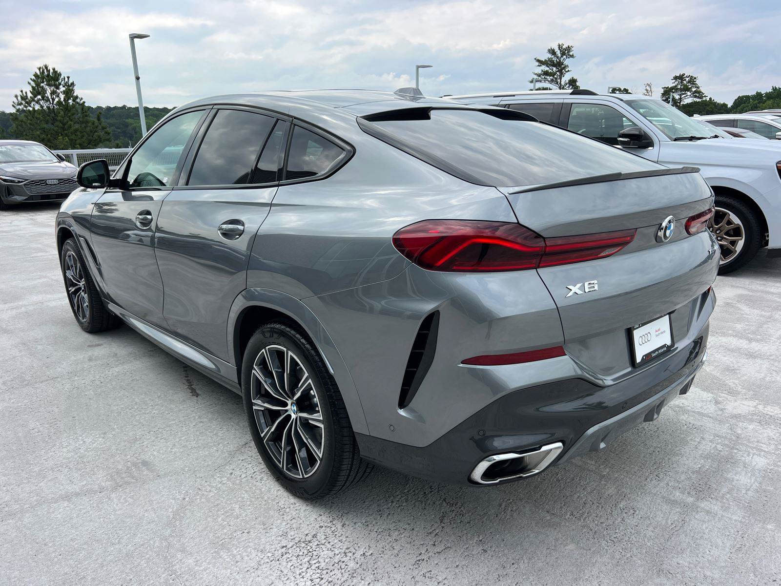 Used 2026 BMW X6 xDrive40i AWD/4WD image 7
