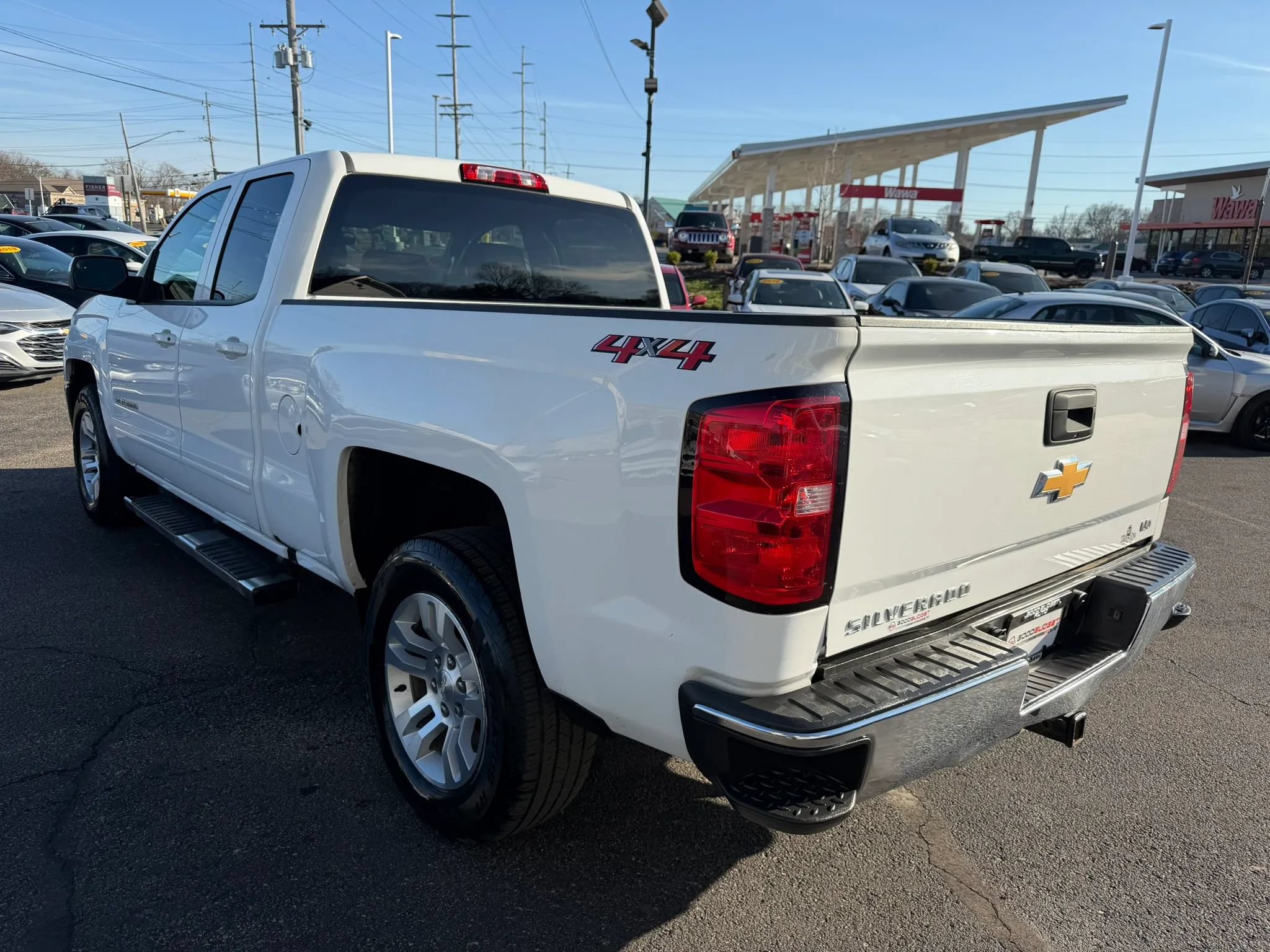 Used 2019 Chevrolet Silverado 1500 LT w/ All Star Edition AWD/4WD image 3