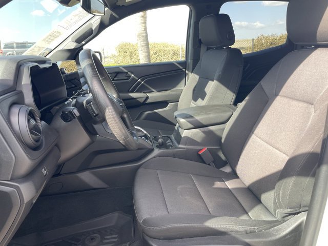 Used 2023 Chevrolet Colorado Trail Boss w/ Technology Package AWD/4WD image 18