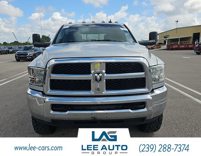 Used 2018 RAM 3500 SLT AWD/4WD image 1