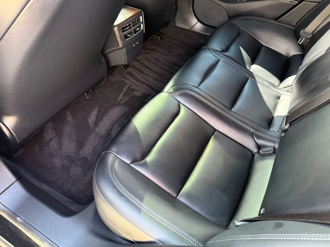 Used 2019 Tesla Model S Performance AWD/4WD image 28