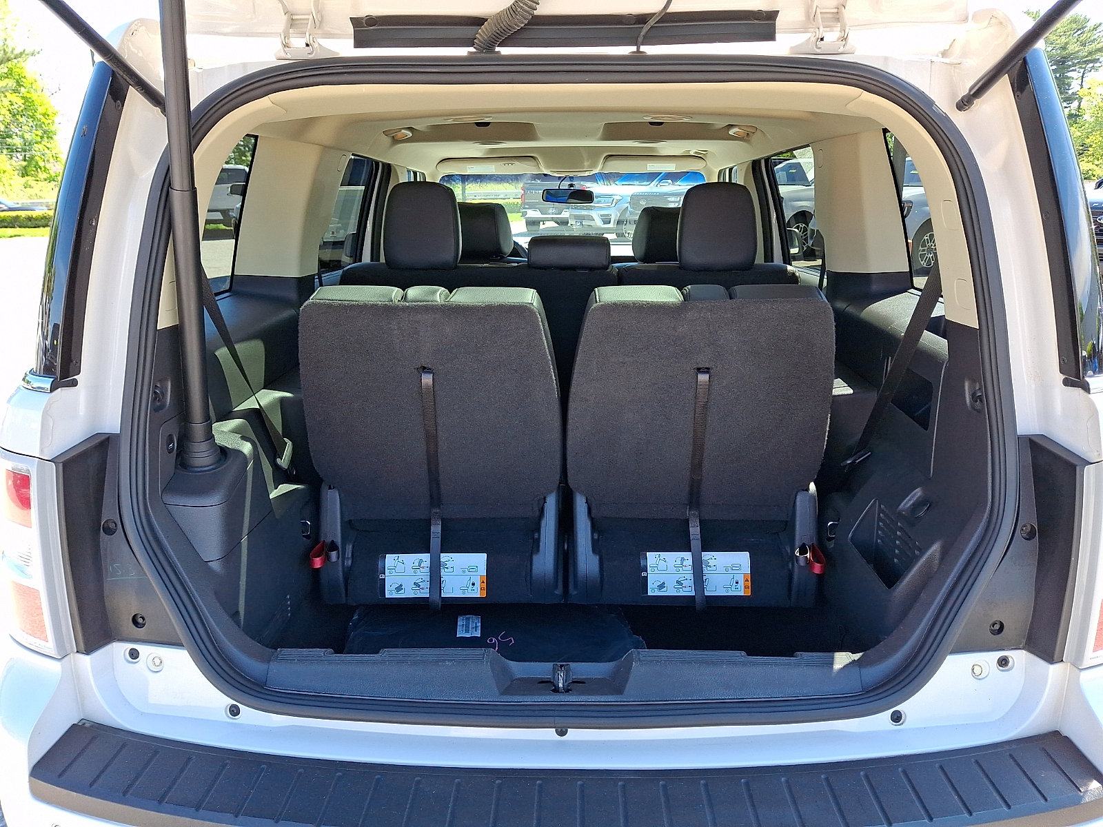 Used 2016 Ford Flex SEL w/ Equipment Group 202A AWD/4WD image 31