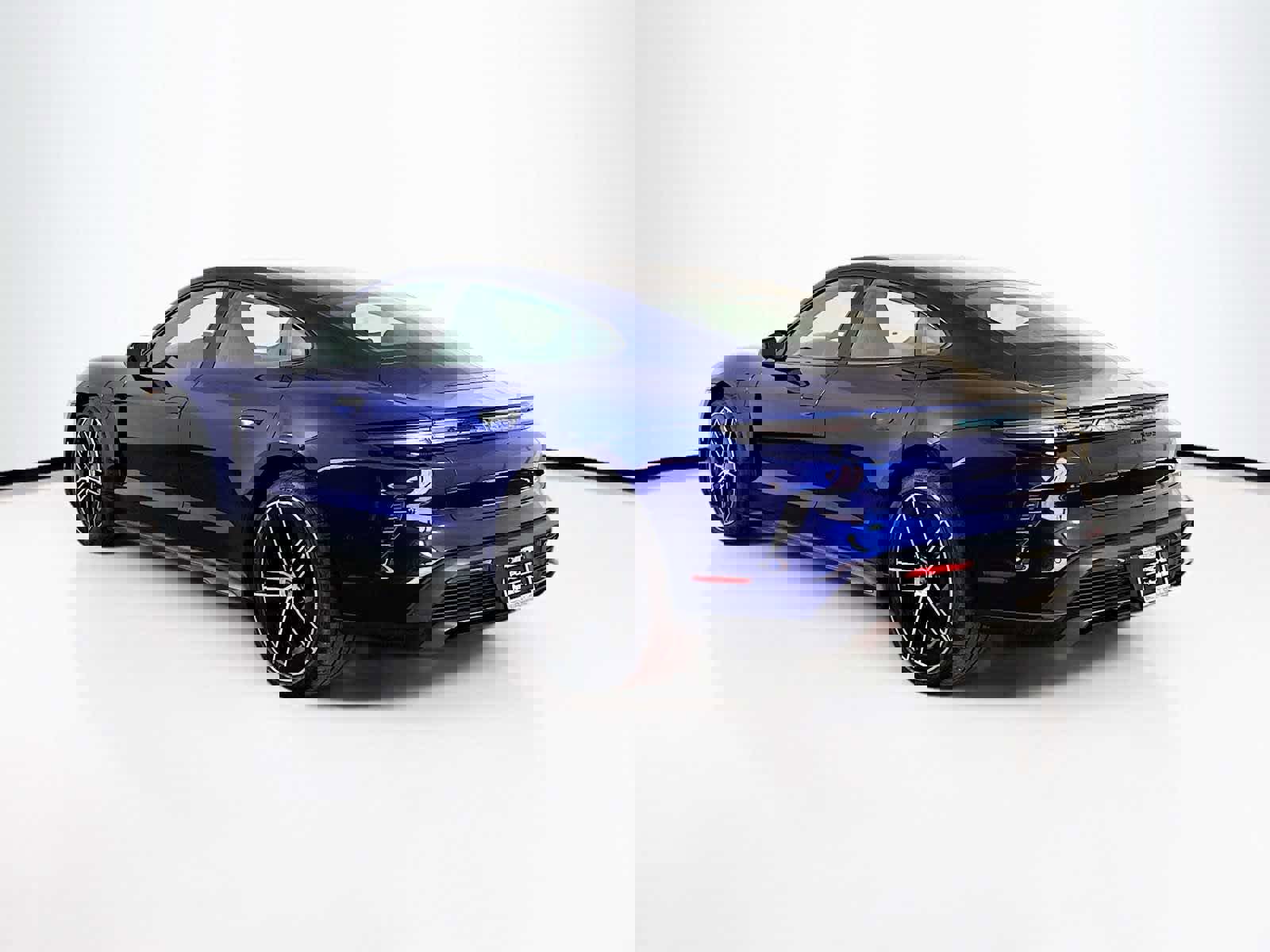 New 2025 Porsche Taycan Turbo S image 3