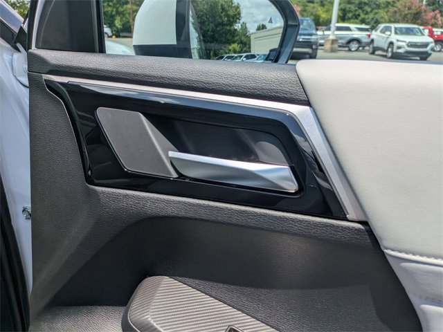 New 2025 Mitsubishi Outlander SEL image 34