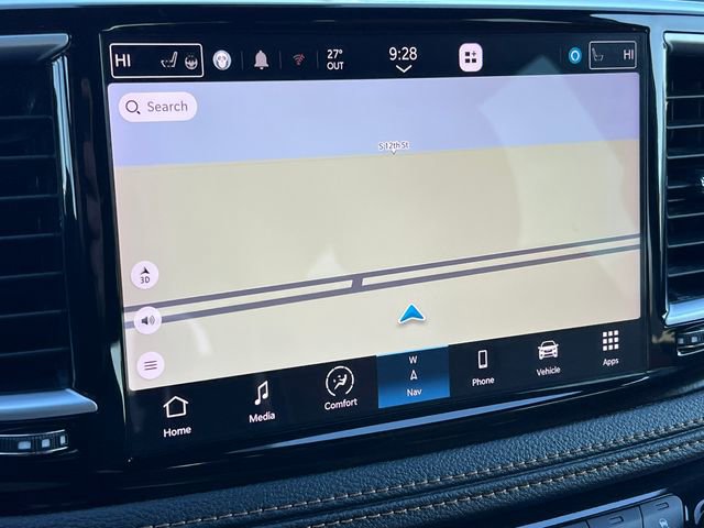 Used 2023 Chrysler Pacifica Pinnacle image 25