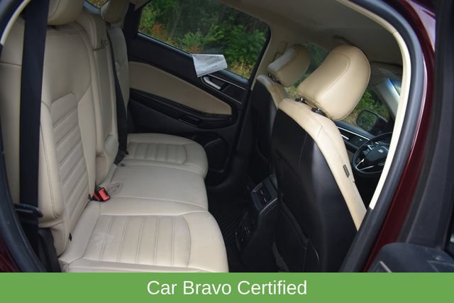 Used 2020 Ford Edge SEL w/ Convenience Package FWD image 15
