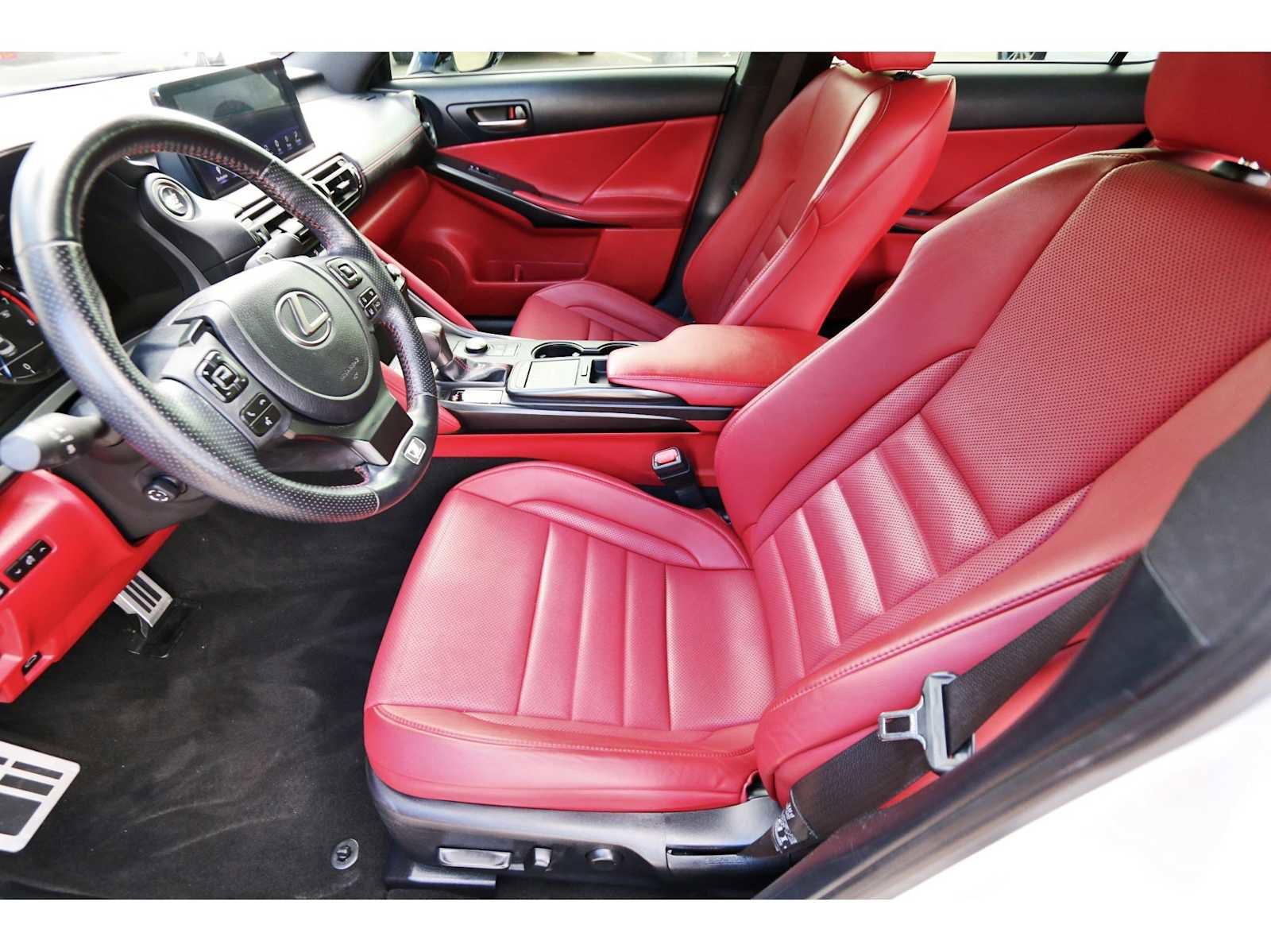 Used 2023 Lexus IS 350 F Sport image 11