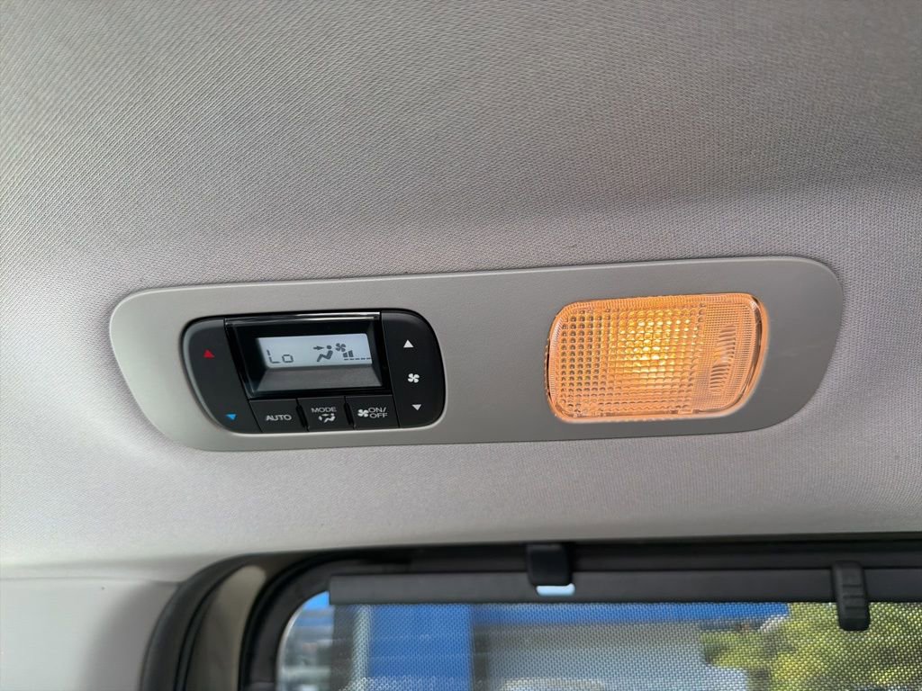 Used 2018 Honda Odyssey EX-L image 16