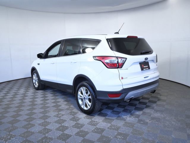 Used 2017 Ford Escape SE FWD image 6