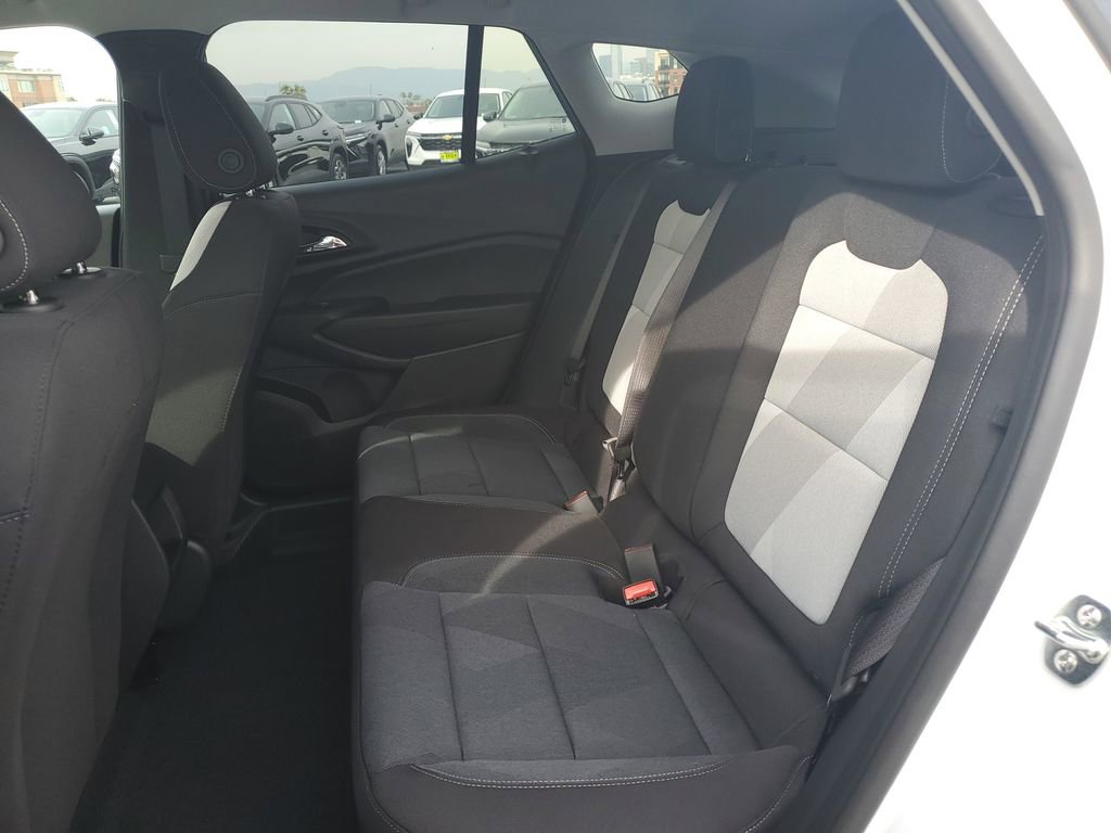 New 2026 Chevrolet Trax LS image 12