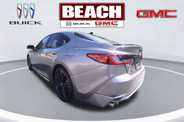 Used 2025 Toyota Camry XSE FWD image 5