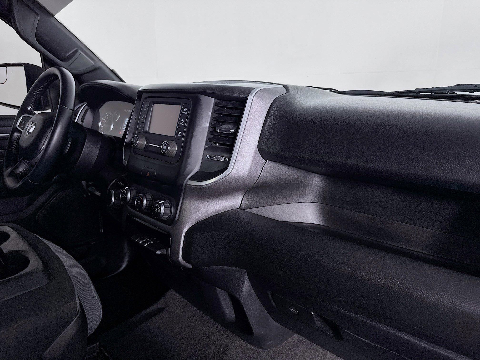 Used 2023 RAM 1500 Big Horn image 29