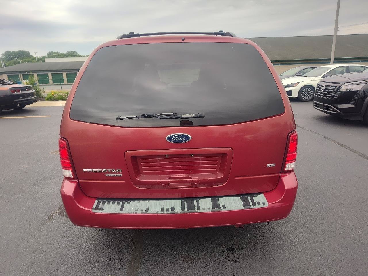 Used 2005 Ford Freestar SE FWD image 6