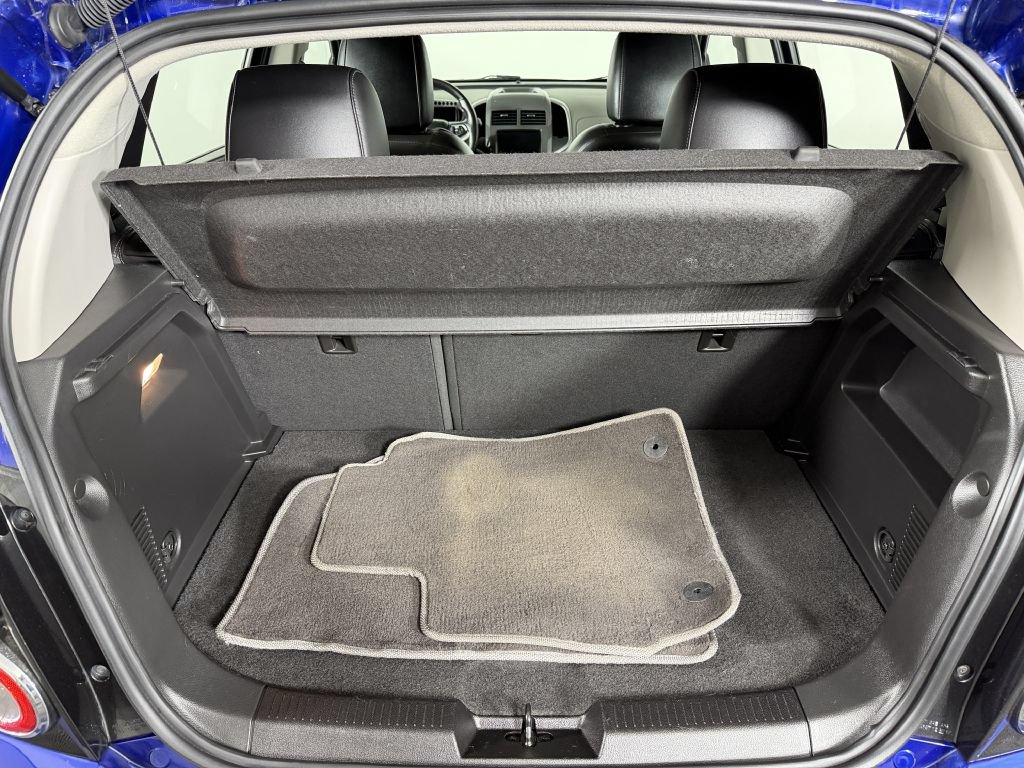 Used 2014 Chevrolet Sonic LTZ FWD image 9
