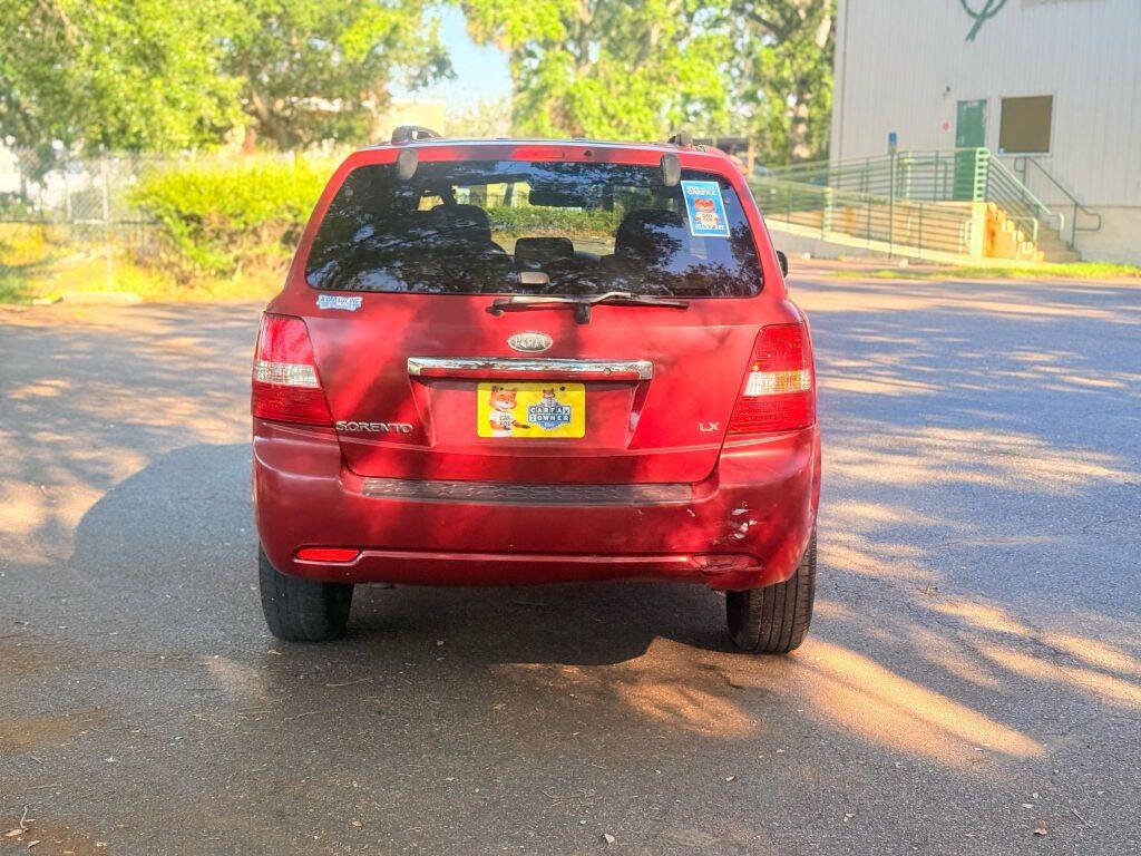 Used 2008 Kia Sorento 2WD image 6