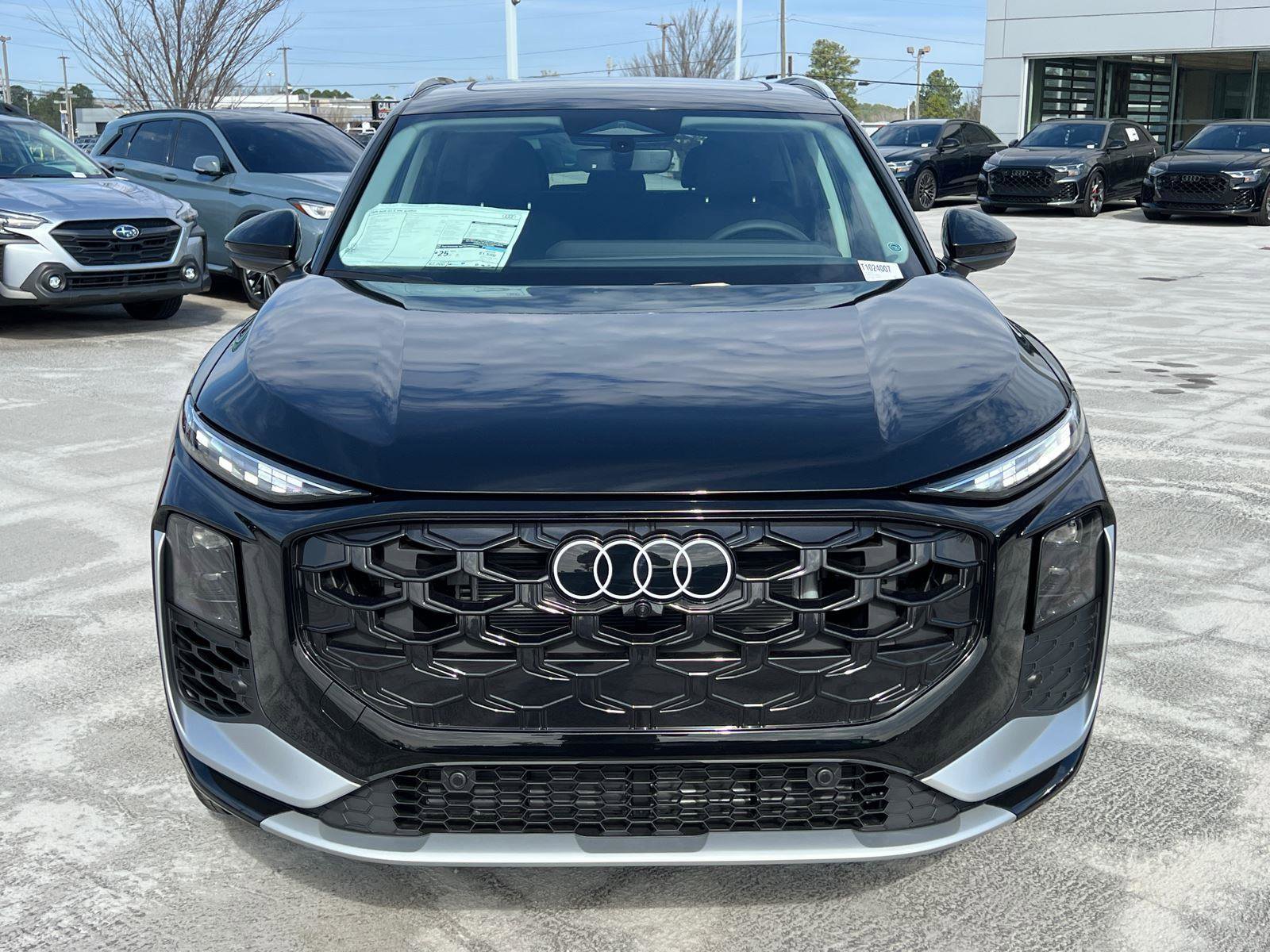 New 2026 Audi Q3 quattro 2.0T AWD/4WD image 2